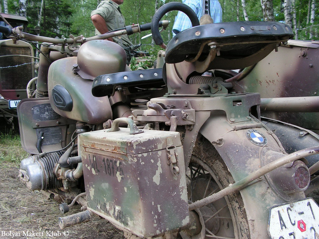 bmw_r75_21.jpg