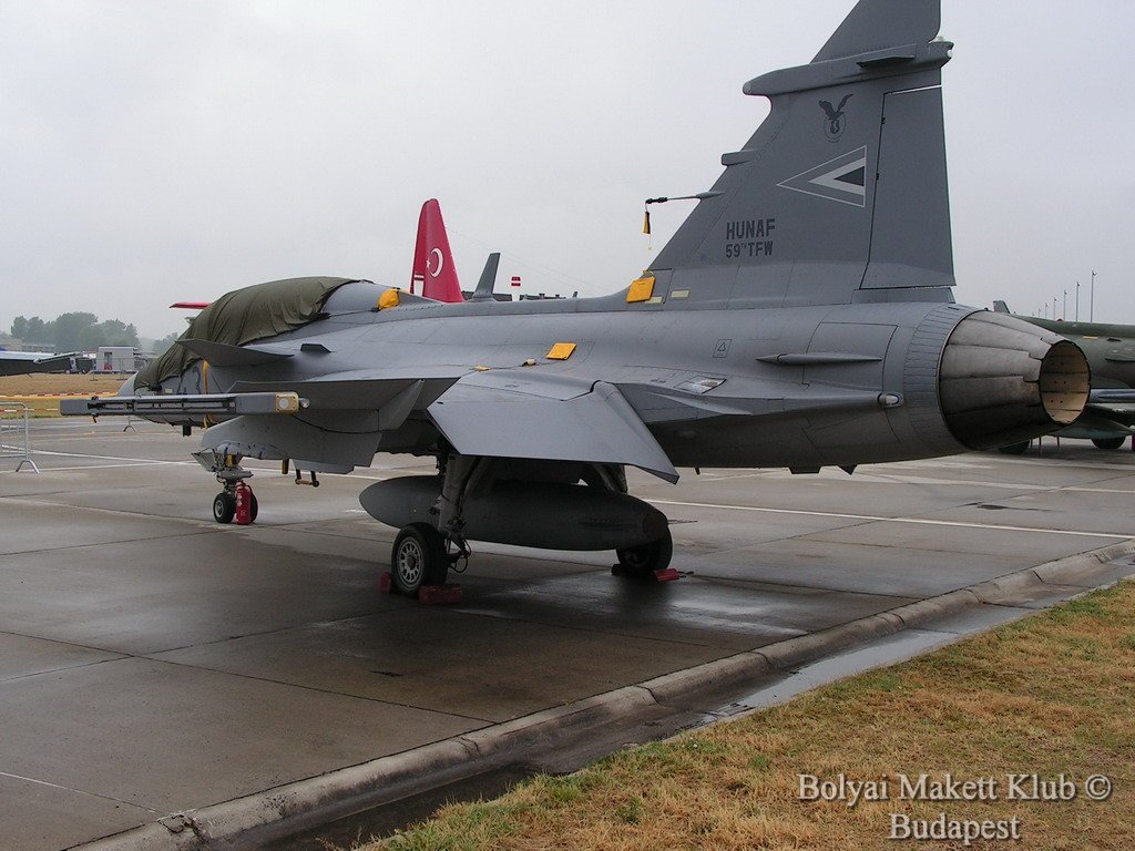 gripen_006.jpg