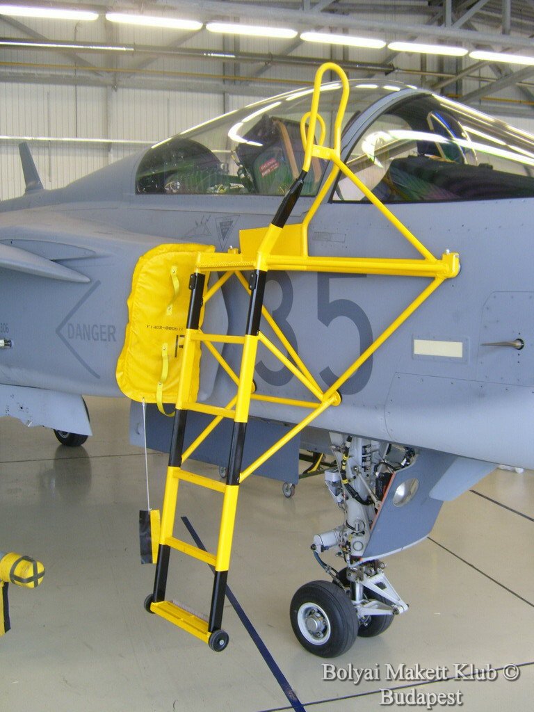 gripen_207.jpg