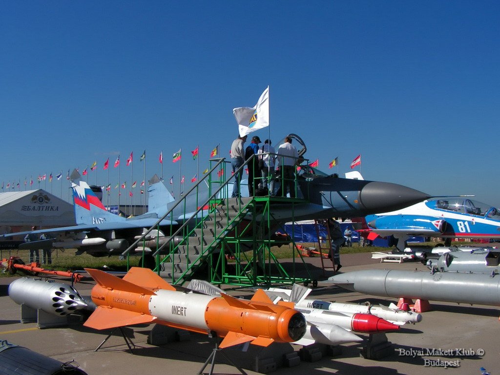 maks05_011.jpg