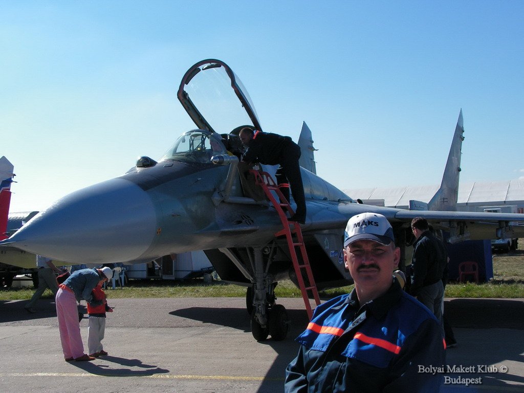 maks05_013.jpg