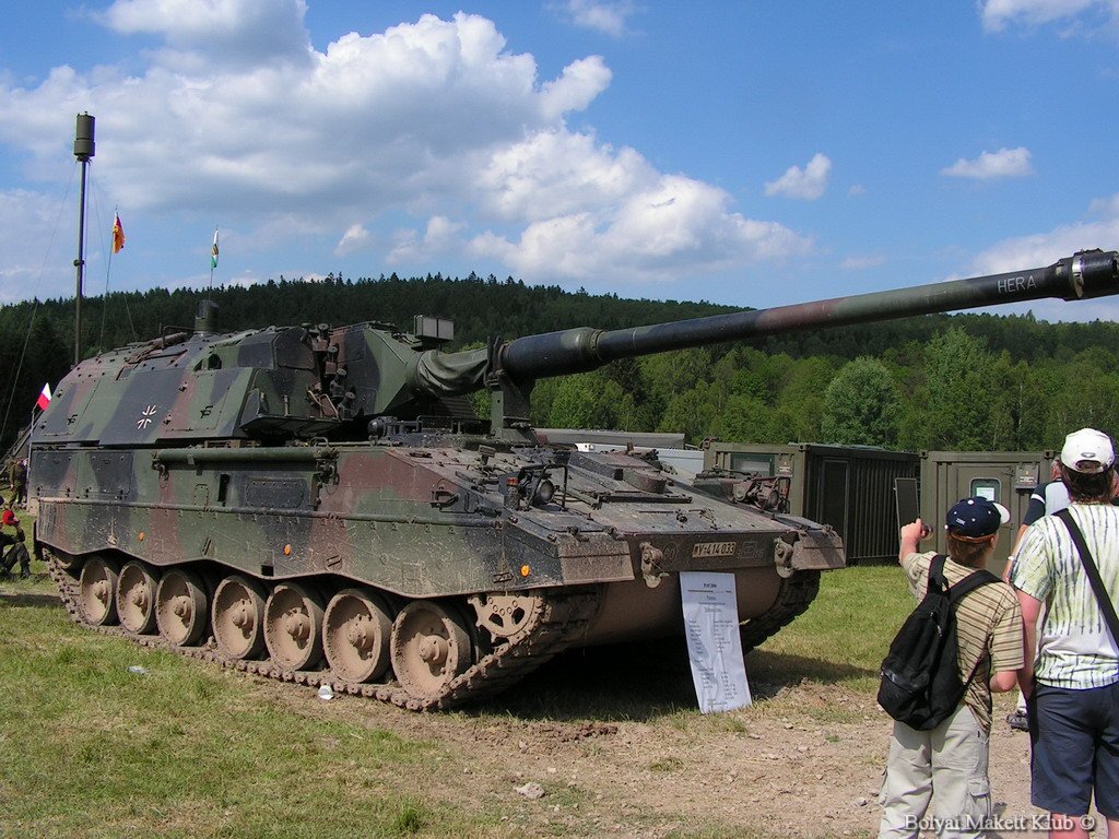 panzerhaubitze2000_02.jpg