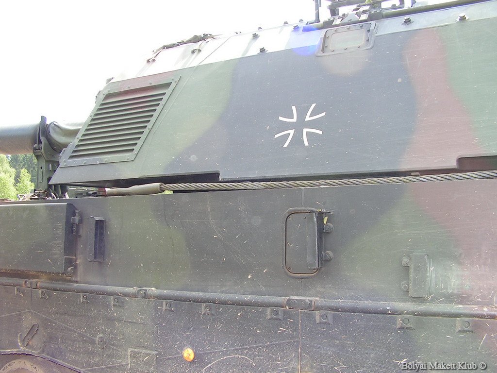 panzerhaubitze2000_36.jpg