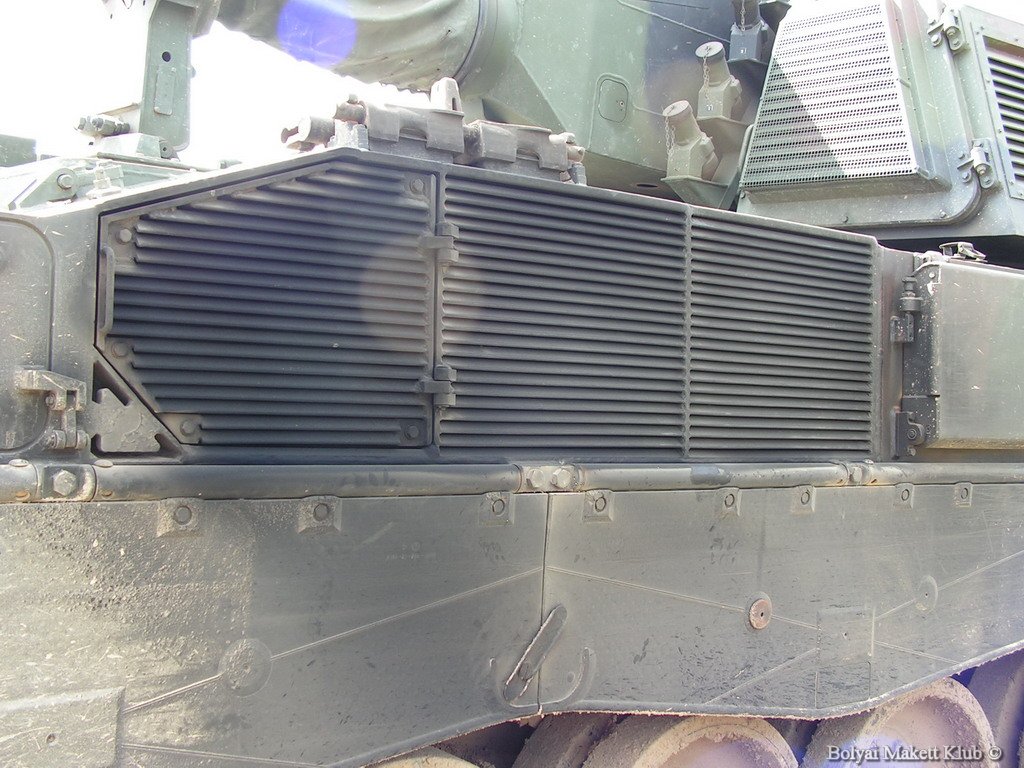 panzerhaubitze2000_38.jpg